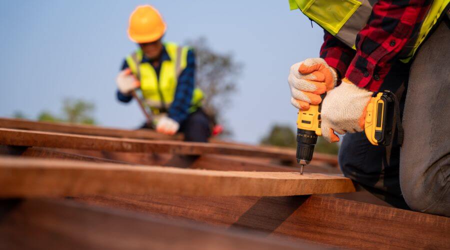 Professional residential roofers in Loomis, NE